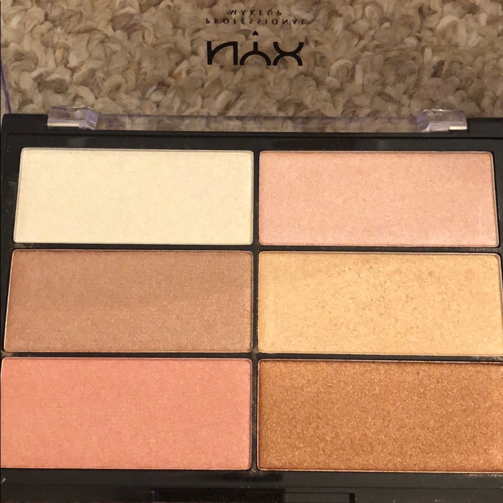 NYX BORN TO GLOW PALETTE